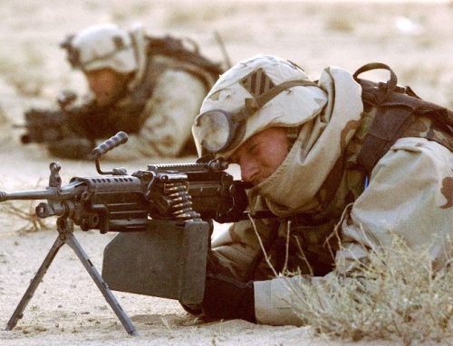 Perang Teluk II (2003-2011): Invasi Amerika Serikat, Kejatuhan Saddam Hussein, dan Dampaknya terhadap Stabilitas Politik, Sosial, Kesehatan, serta Kebebasan Pers di Irak